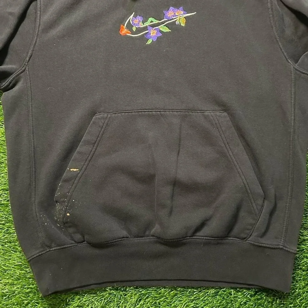 Nike floral embroidered